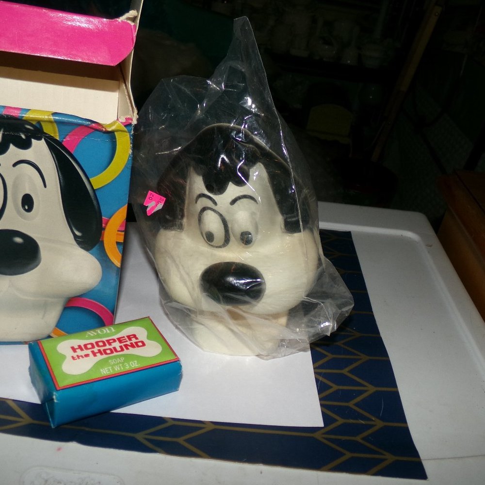 1970s avon rubber soap holder